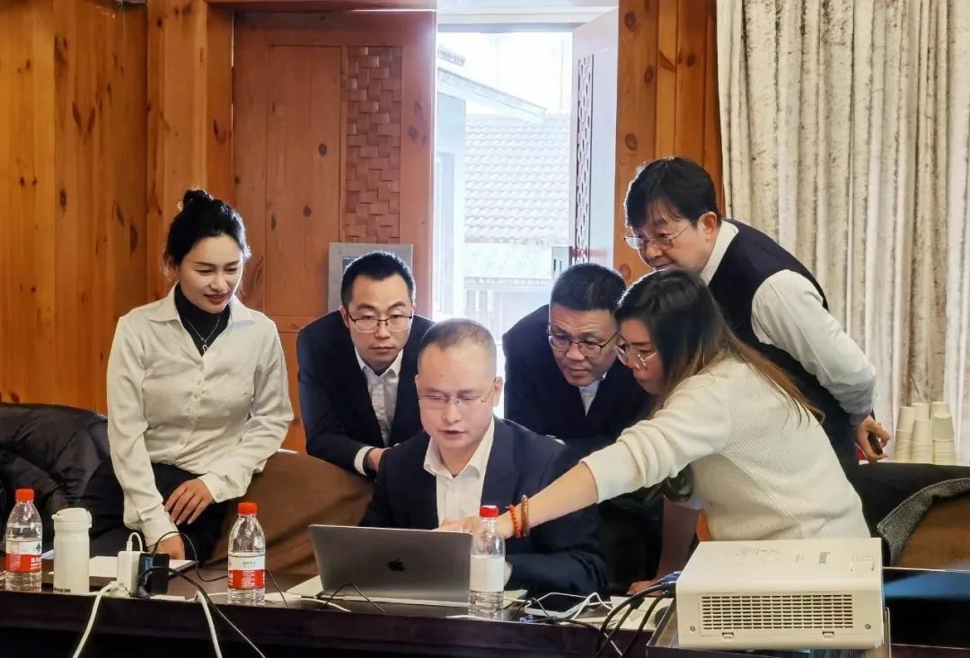 1715564795420506.jpg 04.jpg